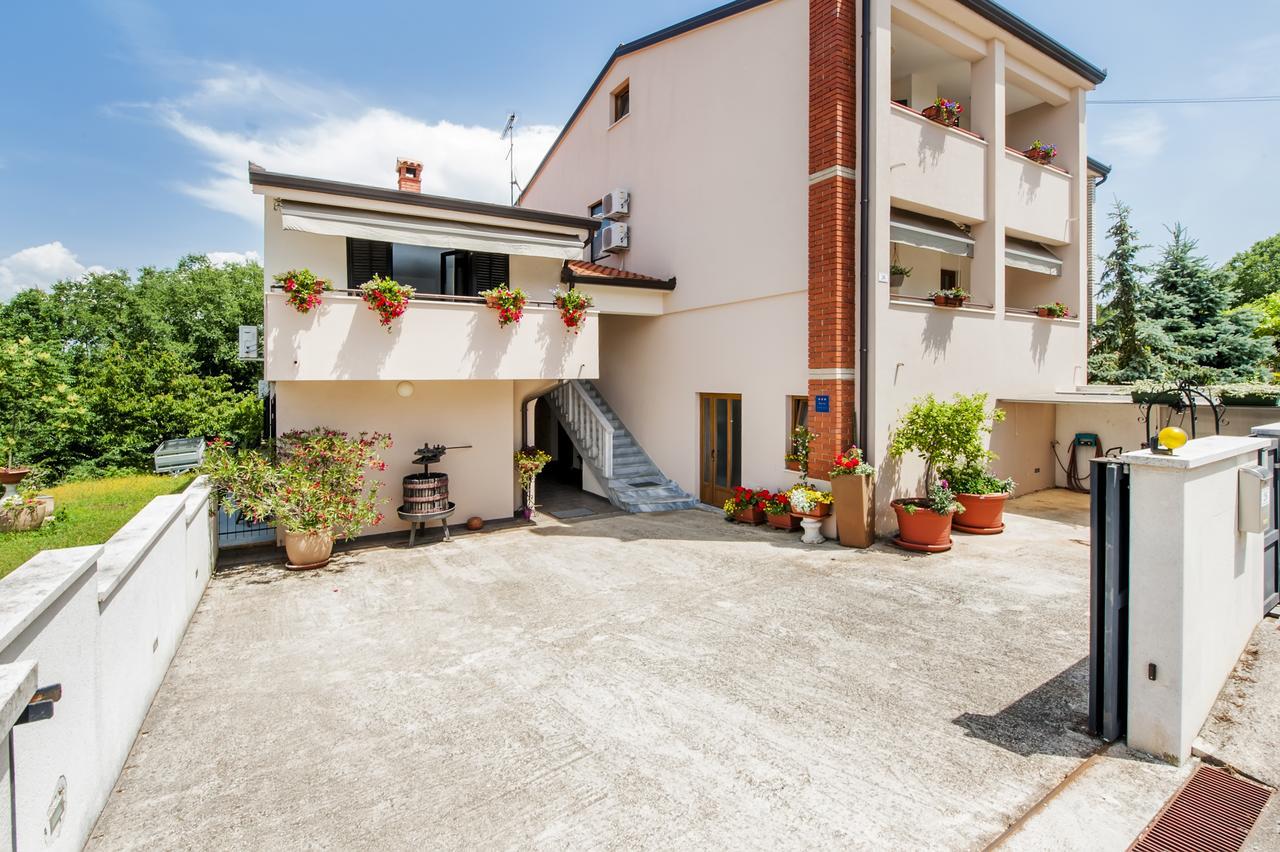 Cerin Apartment Rovinj Exterior foto