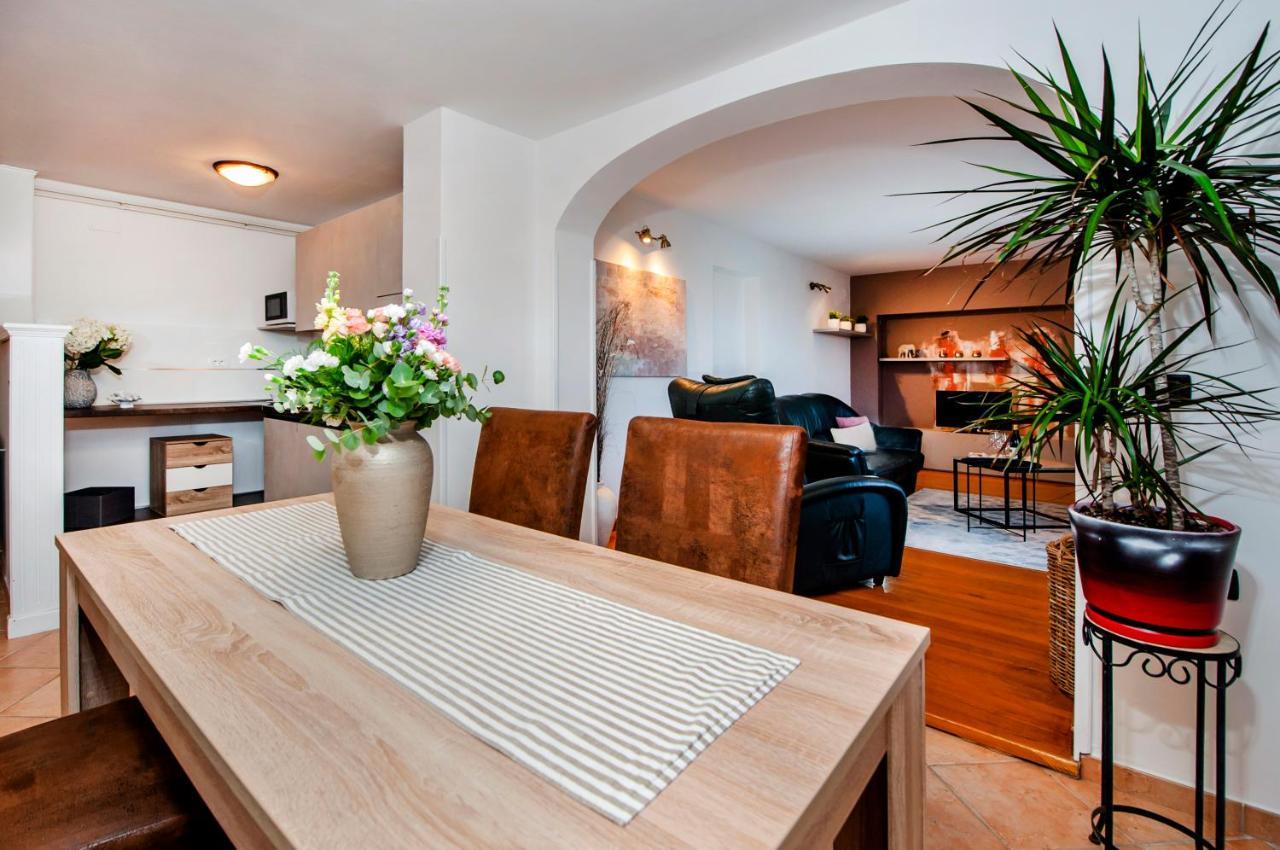 Cerin Apartment Rovinj Exterior foto